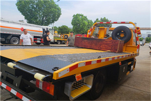 绵竹附近拖车电话号码服务